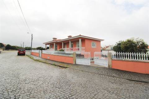Moradia Isolada T3 Venda em Nine,Vila Nova de Famalicão