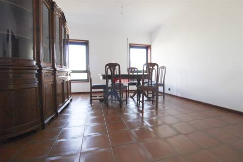 Apartamento T2 Arrendamento em Póvoa de Varzim, Beiriz e Argivai,Póvoa de Varzim