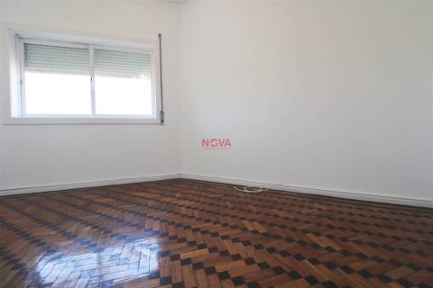 Andar Moradia T3 Arrendamento em Ermesinde,Valongo