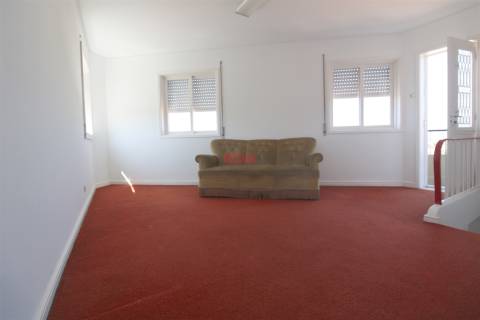 Andar Moradia T3 Arrendamento em Ermesinde,Valongo