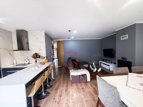 Moradia em Banda T3 Venda em Ermesinde,Valongo