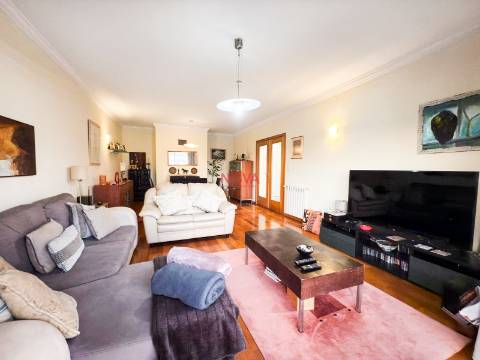 Apartamento T3 Venda em Ermesinde,Valongo