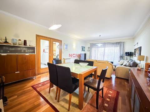 Apartamento T3 Venda em Ermesinde,Valongo