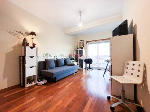 Apartamento T3 Venda em Ermesinde,Valongo