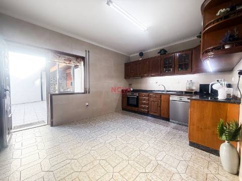 Moradia Geminada T4 Venda em Ermesinde,Valongo