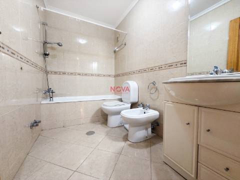 Apartamento T2 Venda em Ermesinde,Valongo