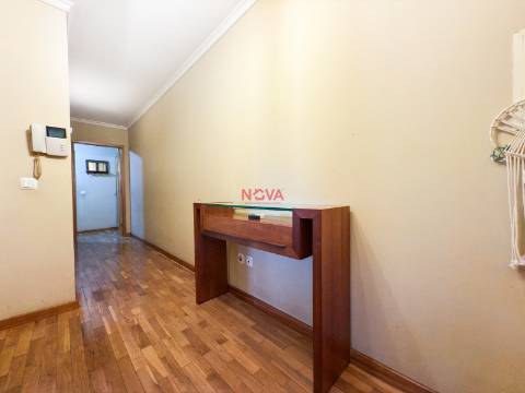 Apartamento T2 Venda em Ermesinde,Valongo