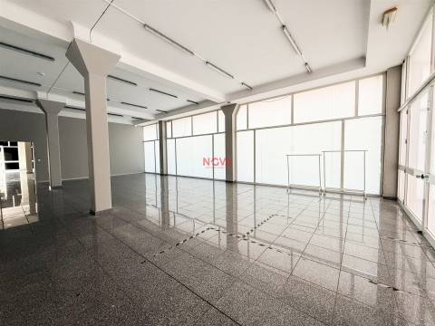 Loja  Venda em Cedofeita, Santo Ildefonso, Sé, Miragaia, São Nicolau e Vitória,Porto