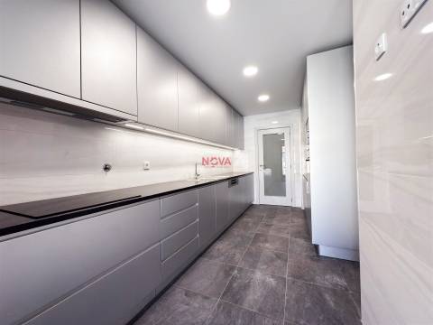 Apartamento T3 Venda em Ramalde,Porto