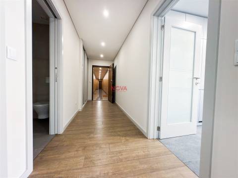 Apartamento T3 Venda em Ramalde,Porto