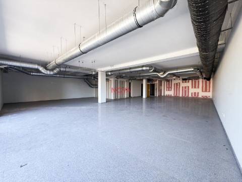 Loja  Venda em Cedofeita, Santo Ildefonso, Sé, Miragaia, São Nicolau e Vitória,Porto