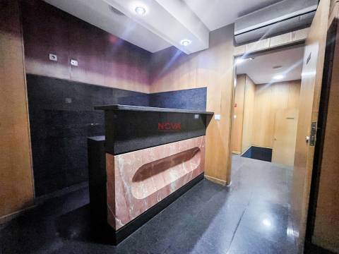 Escritório  Arrendamento em Valongo,Valongo