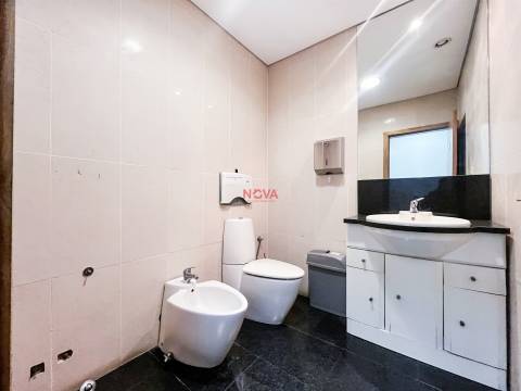 Escritório  Arrendamento em Valongo,Valongo