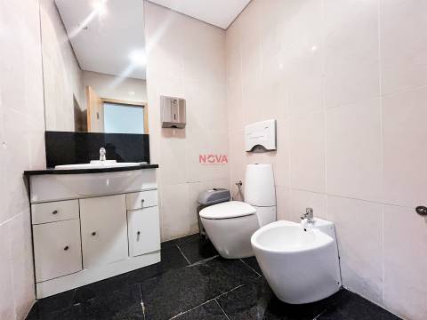 Escritório  Arrendamento em Valongo,Valongo