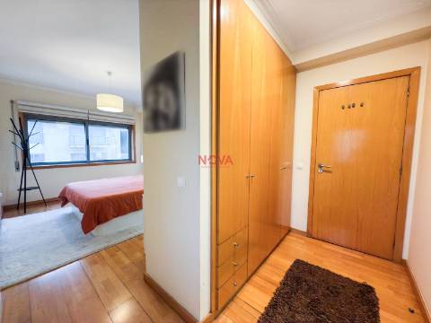 Apartamento T3 Venda em Nogueira e Silva Escura,Maia