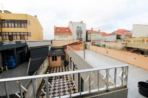 Moradia em Banda T6+2 Venda em Vila do Conde,Vila do Conde