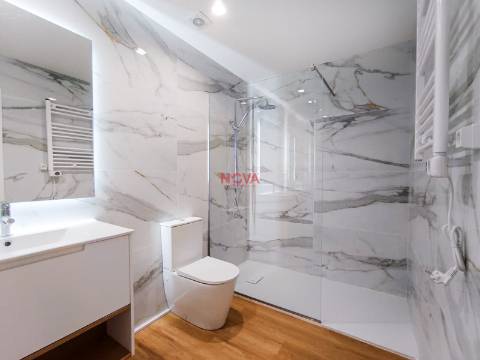 Apartamento T2 Venda em Matosinhos e Leça da Palmeira,Matosinhos