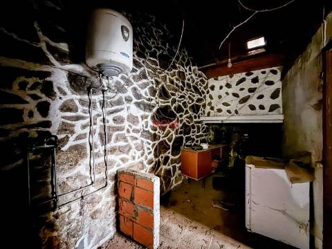 Moradia Isolada T2 Venda em Canedo de Basto e Corgo,Celorico de Basto