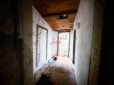 Moradia Isolada T2 Venda em Canedo de Basto e Corgo,Celorico de Basto