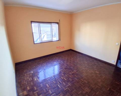 Apartamento T2 Venda em Baguim do Monte (Rio Tinto),Gondomar