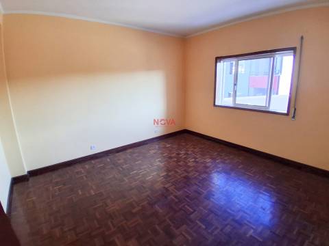 Apartamento T2 Venda em Baguim do Monte (Rio Tinto),Gondomar