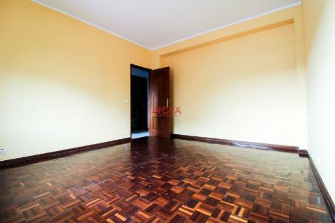 Apartamento T2 Venda em Baguim do Monte (Rio Tinto),Gondomar