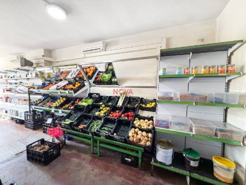 Supermercado  Trespasse em Águas Santas,Maia