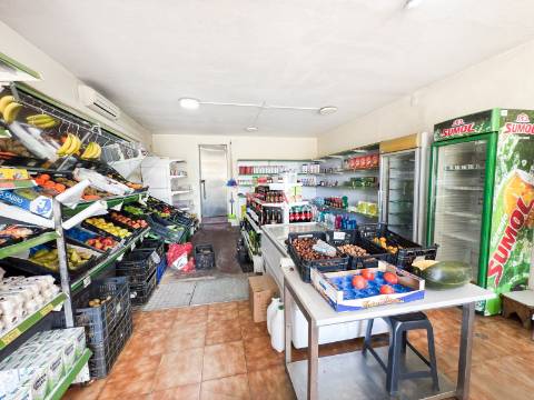 Supermercado  Trespasse em Águas Santas,Maia