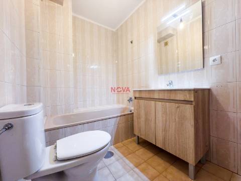 Apartamento T2 Arrendamento em Rio Tinto,Gondomar