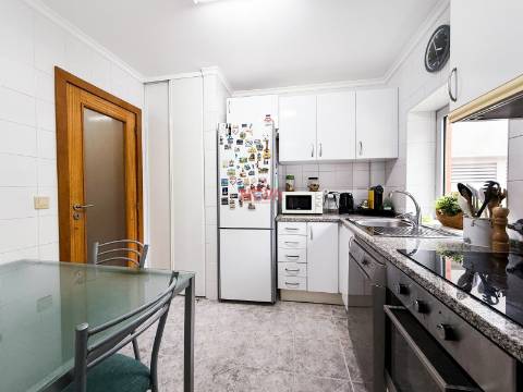 Apartamento T3 Venda em Baguim do Monte (Rio Tinto),Gondomar