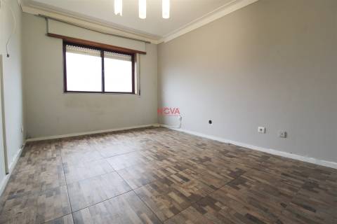 Apartamento T2 Venda em Rio Tinto,Gondomar