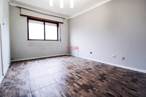 Apartamento T2 Venda em Rio Tinto,Gondomar