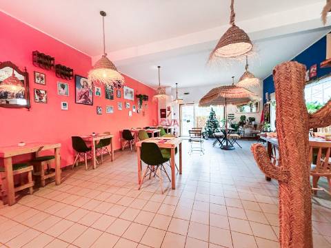 Restaurante  Trespasse em Águas Santas,Maia