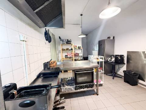 Restaurante  Trespasse em Águas Santas,Maia