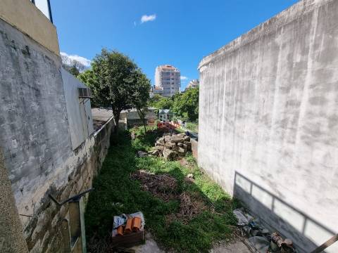 Moradia em Banda T6 Venda em Cedofeita, Santo Ildefonso, Sé, Miragaia, São Nicolau e Vitória,Porto