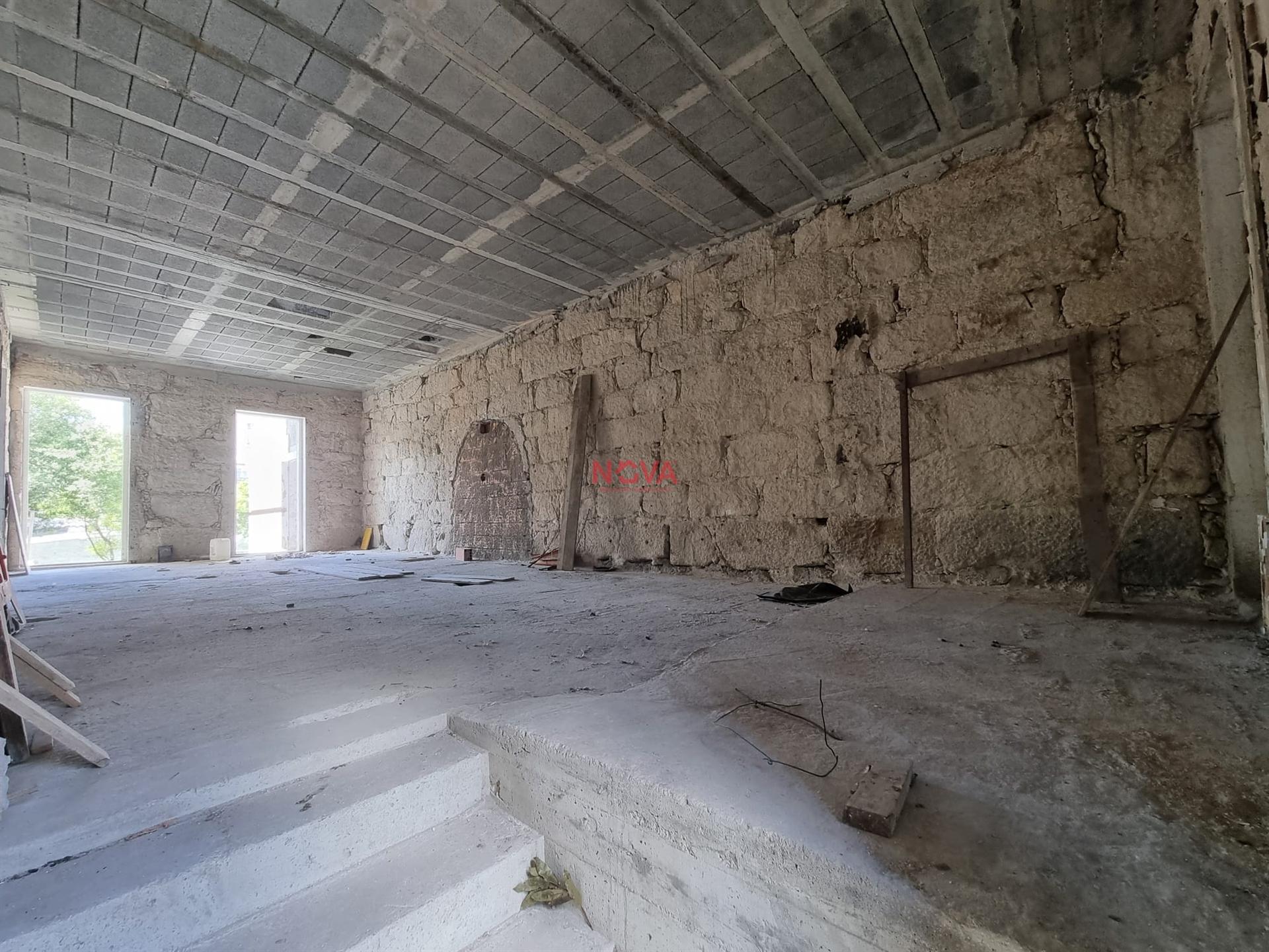 Moradia em Banda T6 Venda em Cedofeita, Santo Ildefonso, Sé, Miragaia, São Nicolau e Vitória,Porto