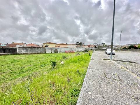 Lote de Terreno  Venda em Castêlo da Maia,Maia