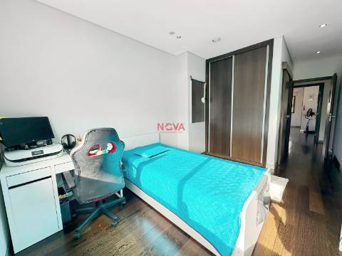 Moradia Isolada T4+1 Venda em Ermesinde,Valongo