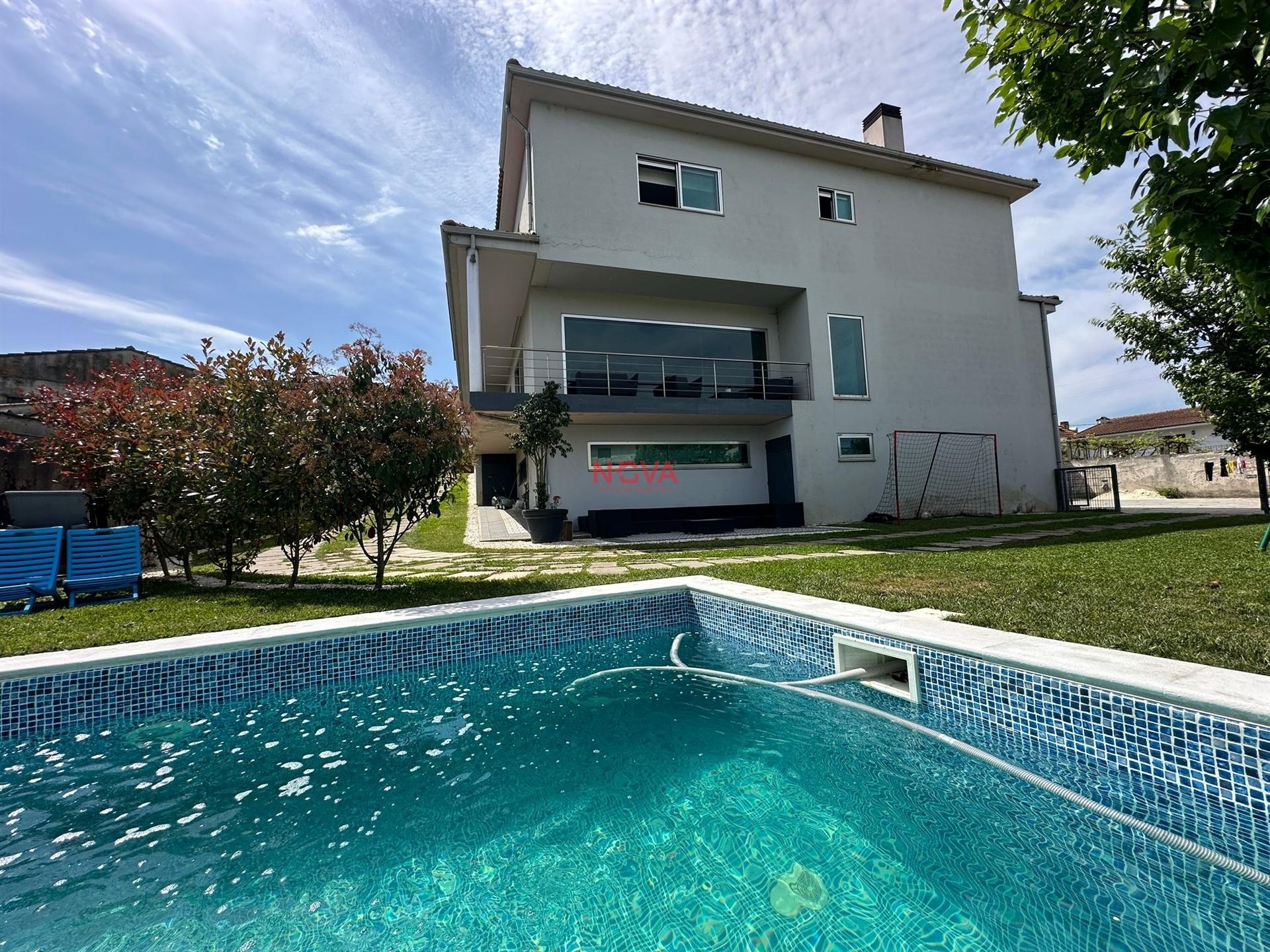 Moradia Isolada T4+1 Venda em Ermesinde,Valongo