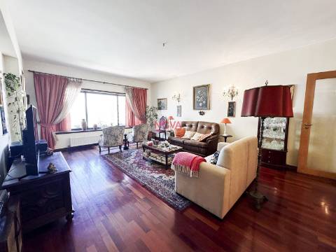 Apartamento T3 Venda em Matosinhos e Leça da Palmeira,Matosinhos