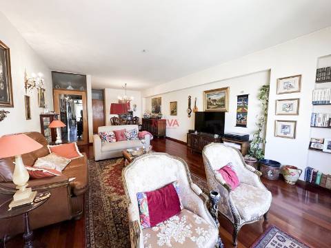 Apartamento T3 Venda em Matosinhos e Leça da Palmeira,Matosinhos