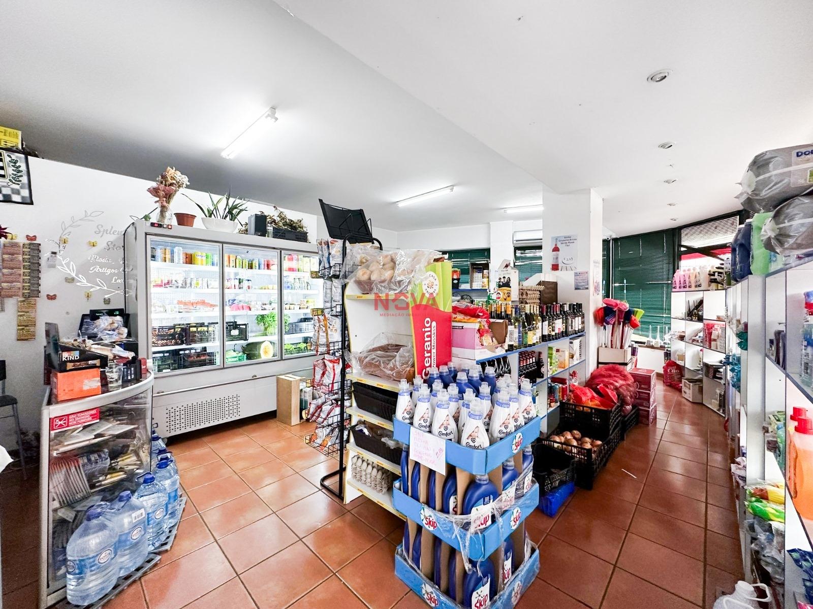 Supermercado  Arrendamento em Ermesinde,Valongo