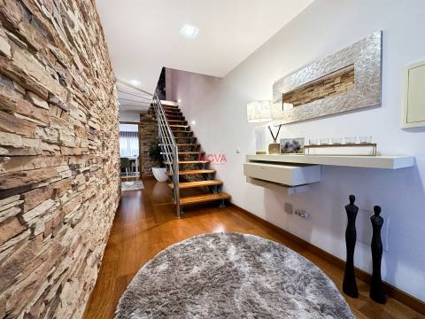 Moradia em Banda T3 Venda em Gandra,Paredes