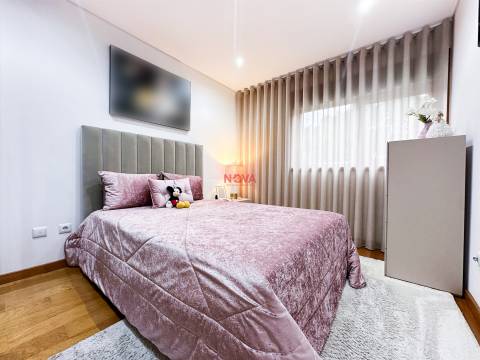 Moradia em Banda T3 Venda em Gandra,Paredes