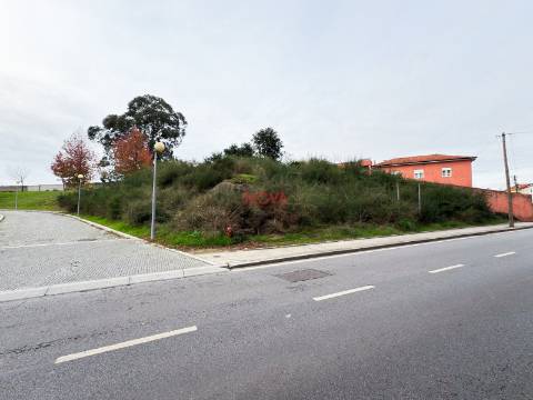 Lote de Terreno  Venda em Águas Santas,Maia