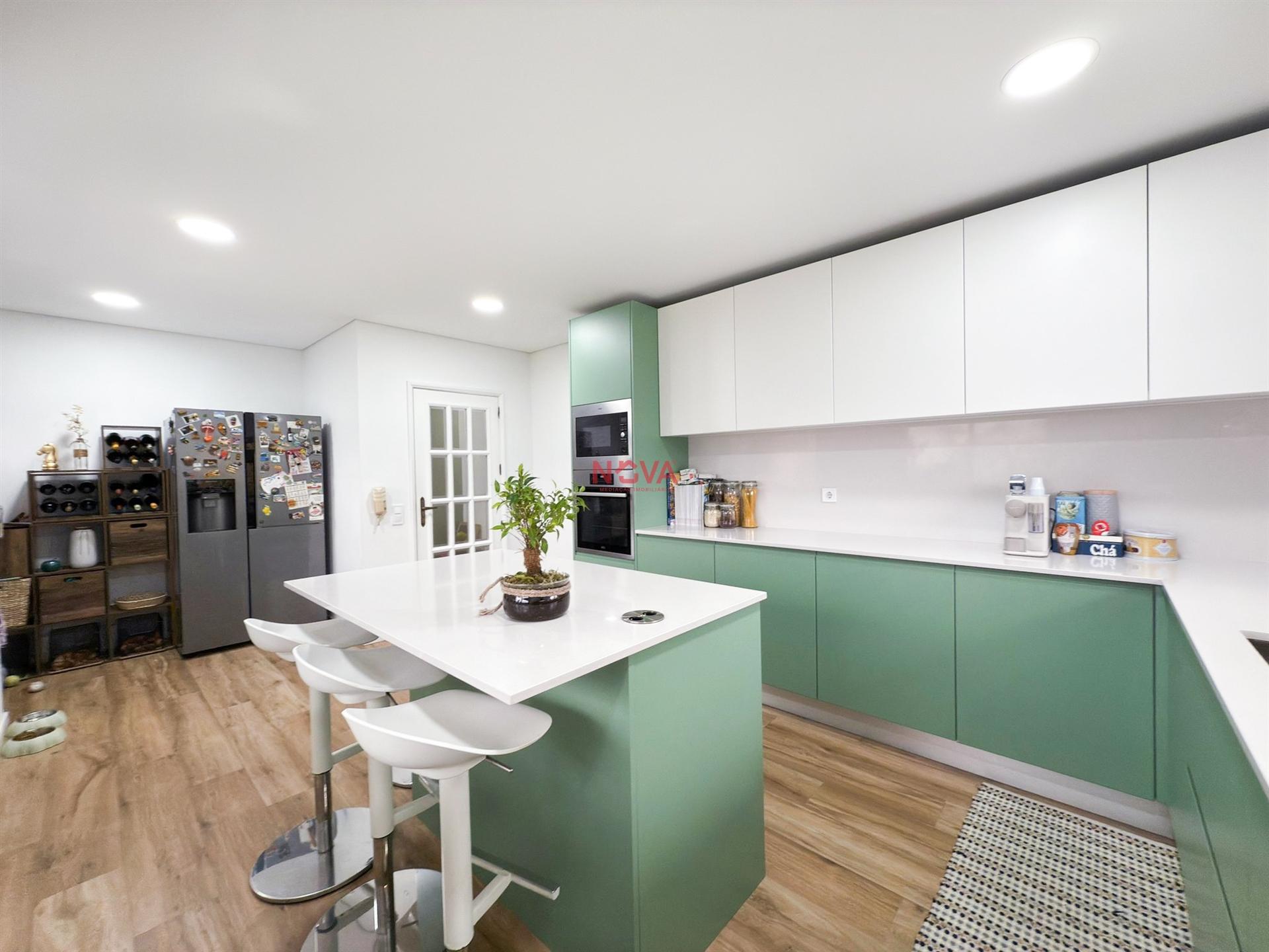 Moradia Isolada T6+1 Venda em Águas Santas,Maia