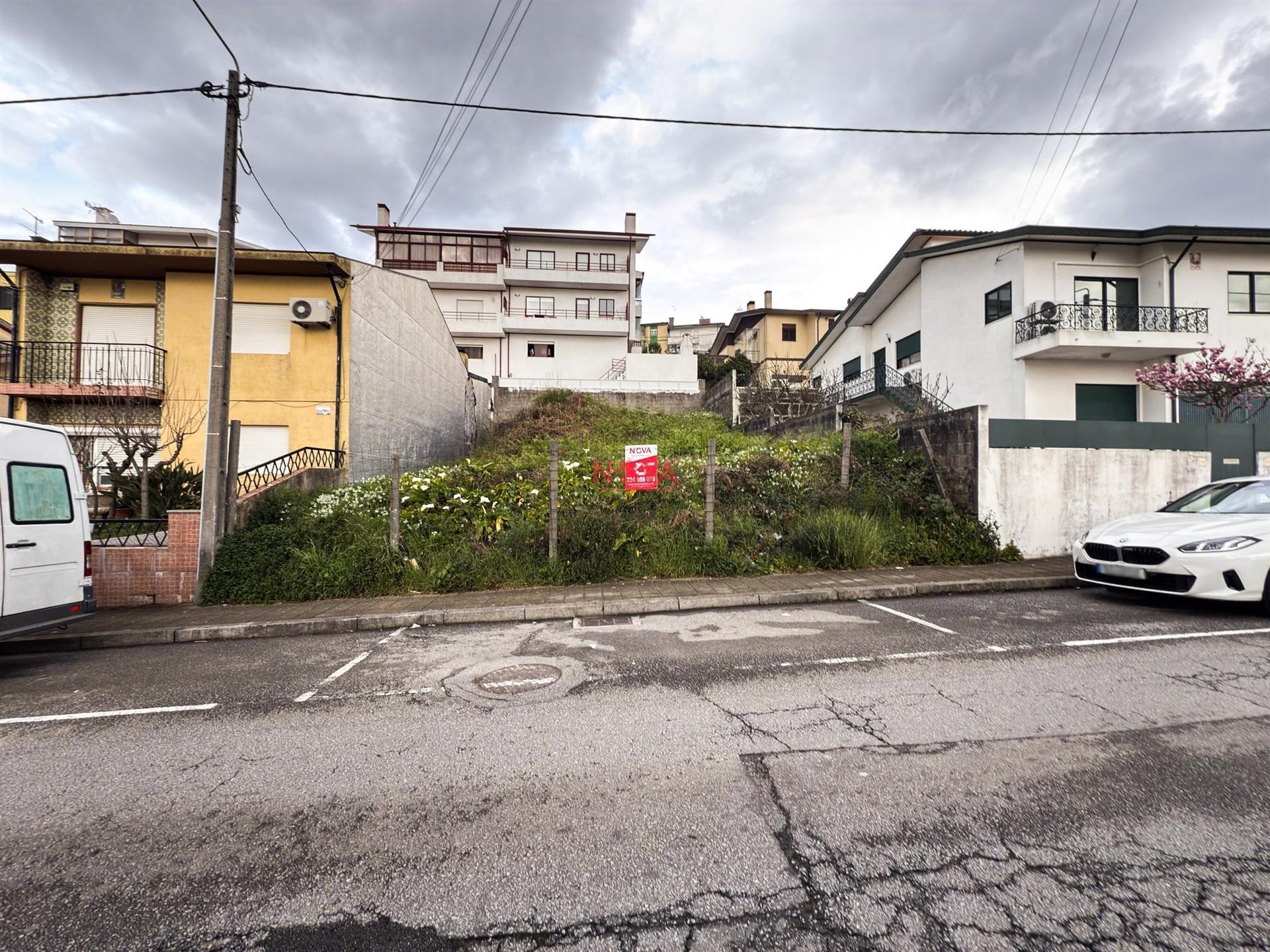 Lote de Terreno  Venda em Alfena,Valongo