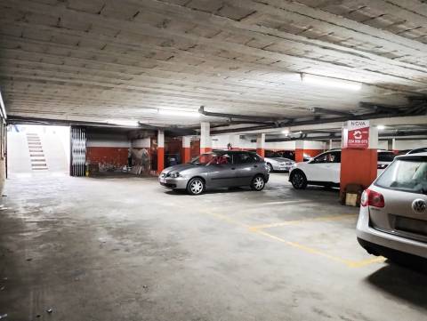 Garagem  Venda em São Mamede de Infesta e Senhora da Hora,Matosinhos