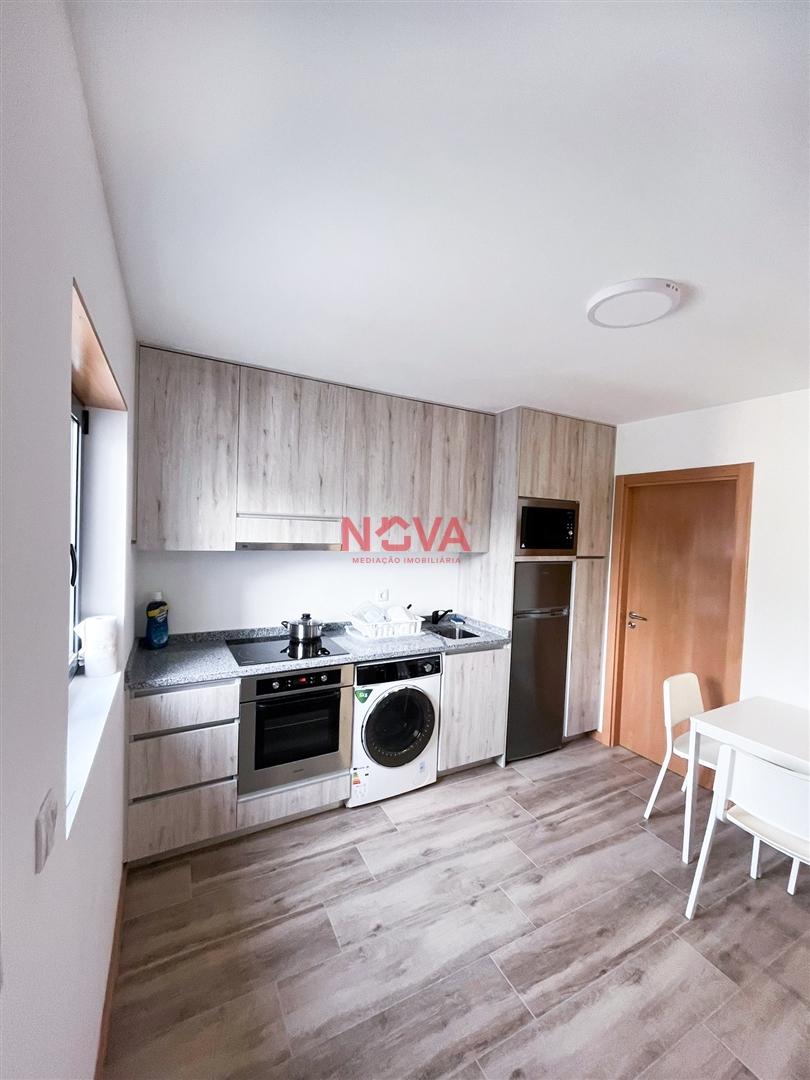 Moradia em Banda T4 Venda em Paranhos,Porto