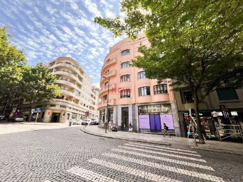 Apartamento T2 Arrendamento em Cedofeita, Santo Ildefonso, Sé, Miragaia, São Nicolau e Vitória,Porto